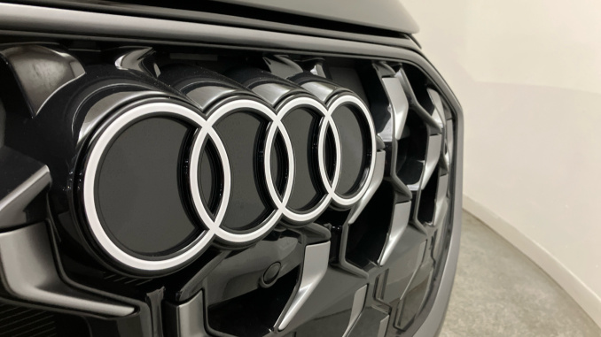 Audi Q5 2.0 TDI Quattro S Line 5dr S Tronic Diesel Estate - Image 31